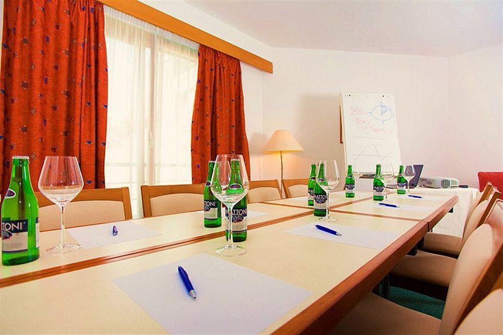 Troja Hotel